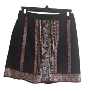 Braev mini skirt.. Size all( 26 ") Very boho. Tapestry look for fall.